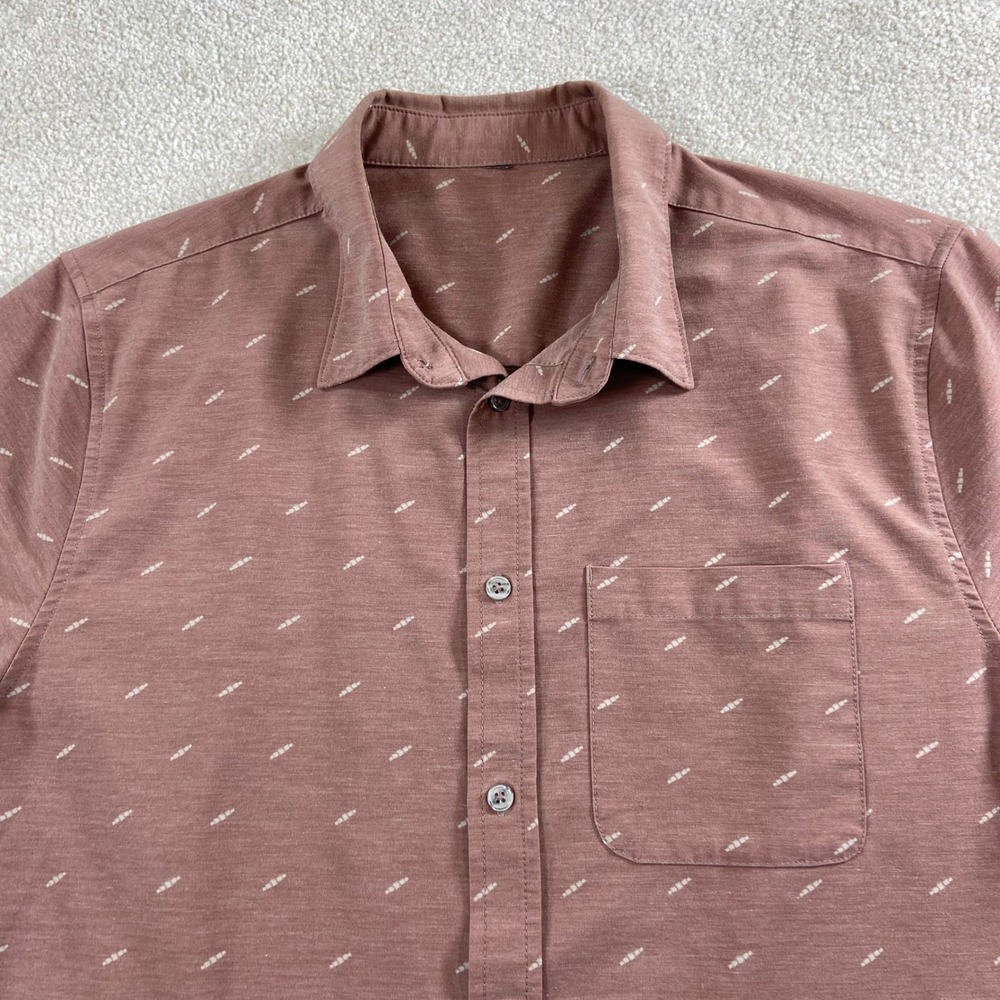 Vuori Bridge Short Sleeve Button Up Mens Large Geometric Print Stretch Shirt
